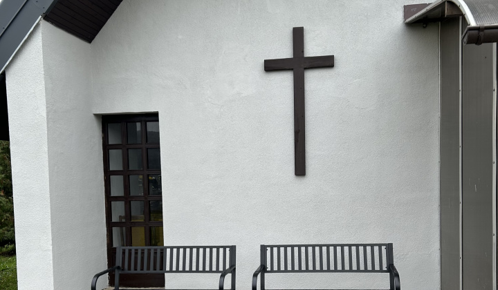 Osadenie drobných objektov v krajine